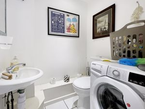 Photo 11- click for photo gallery